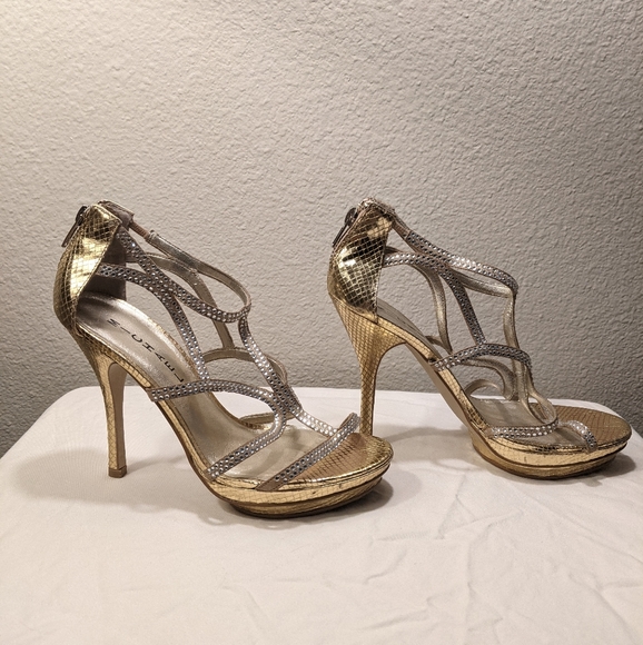 MICHAEL size 8 rhinestone/gold stiletto heels. - Picture 2 of 12